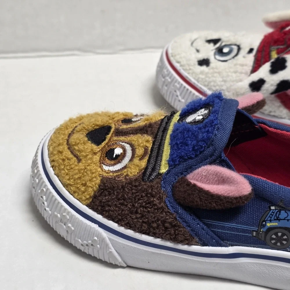 Paw Patrol Characters Toddler Kids Fleece Slip-On Sneakers Size 5 Fuzzy